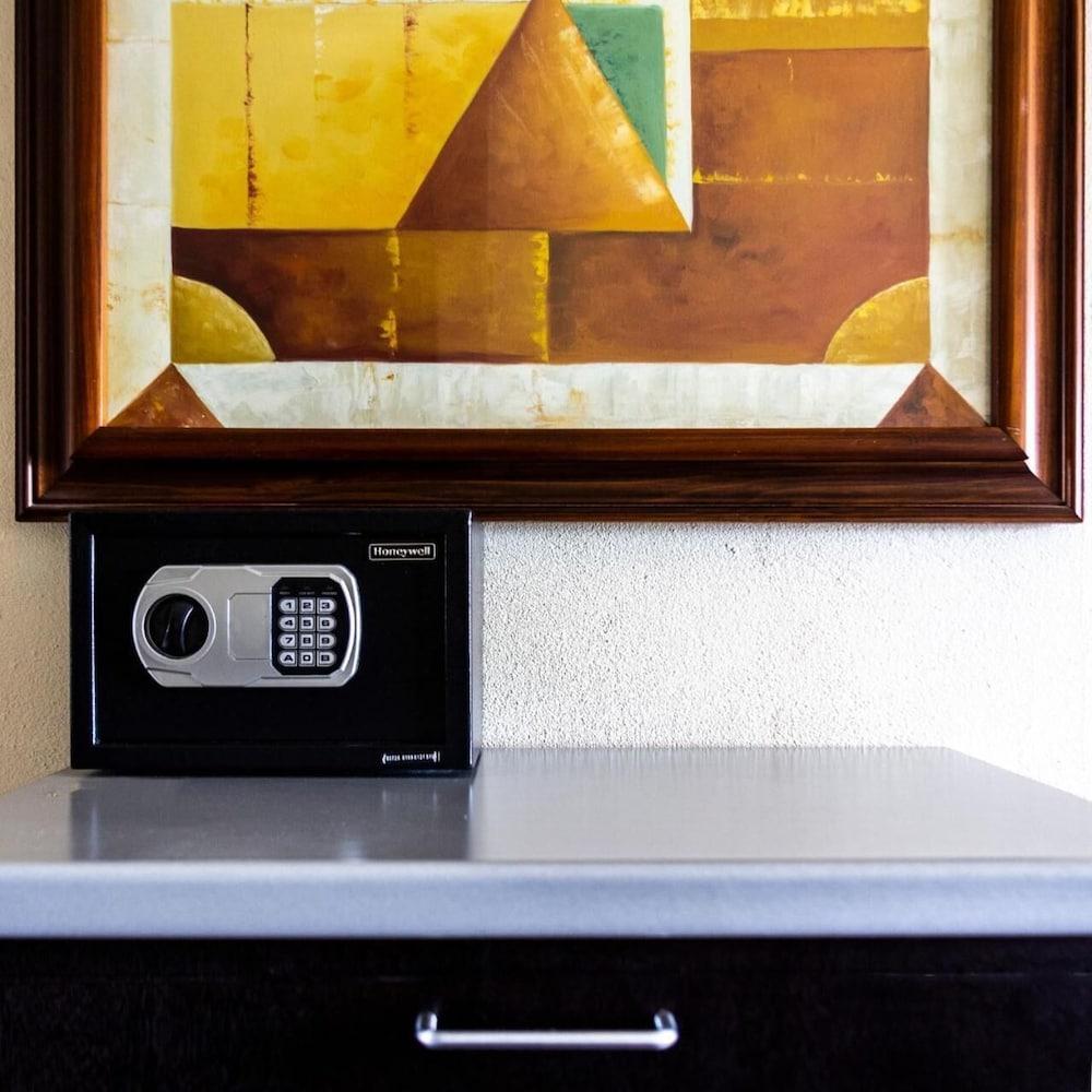 Hotel Posada Don Fernando エンセナダ エクステリア 写真